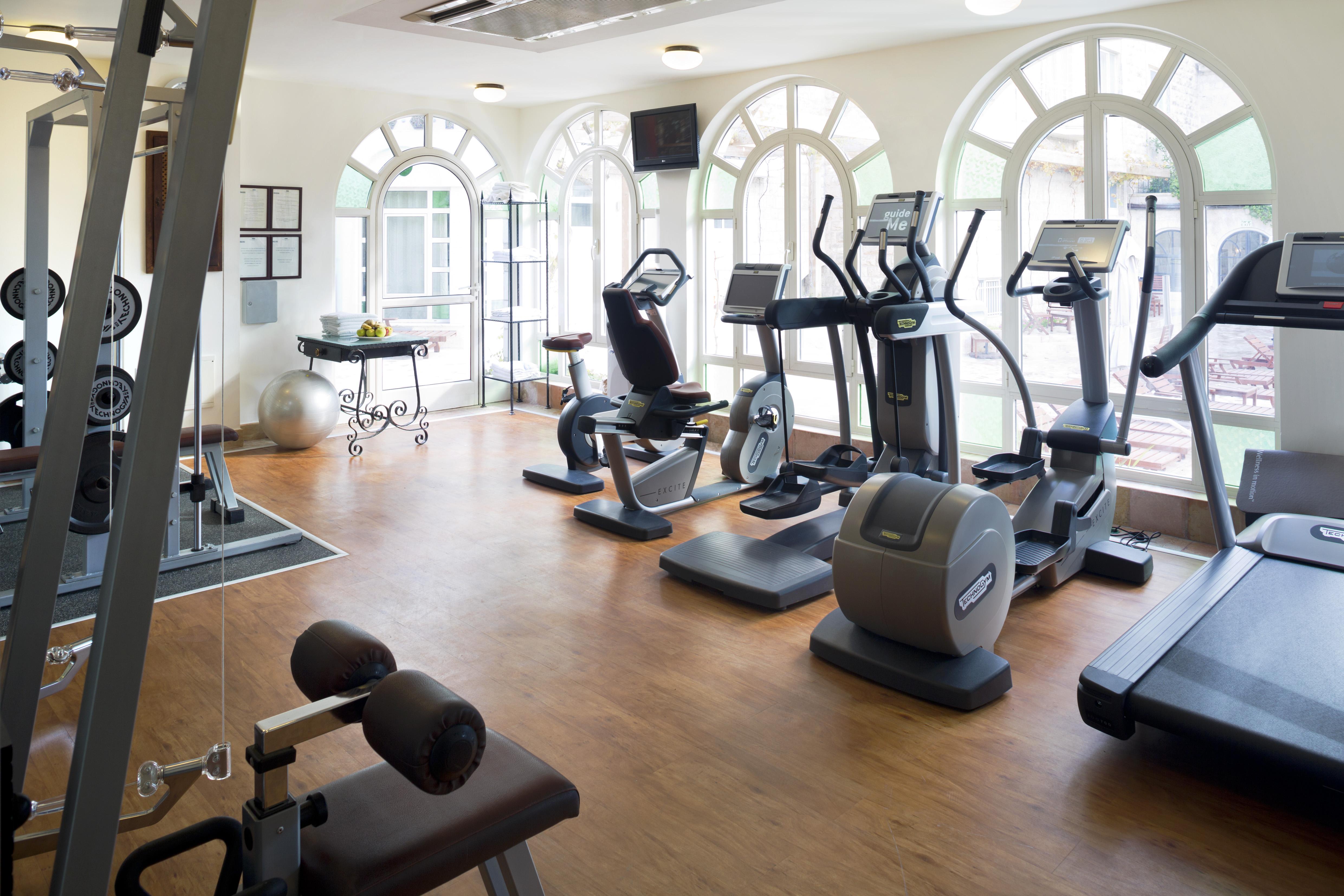 美洲侨民酒店-全球奢华精品酒店 耶路撒冷 外观 照片 A gym at a hotel